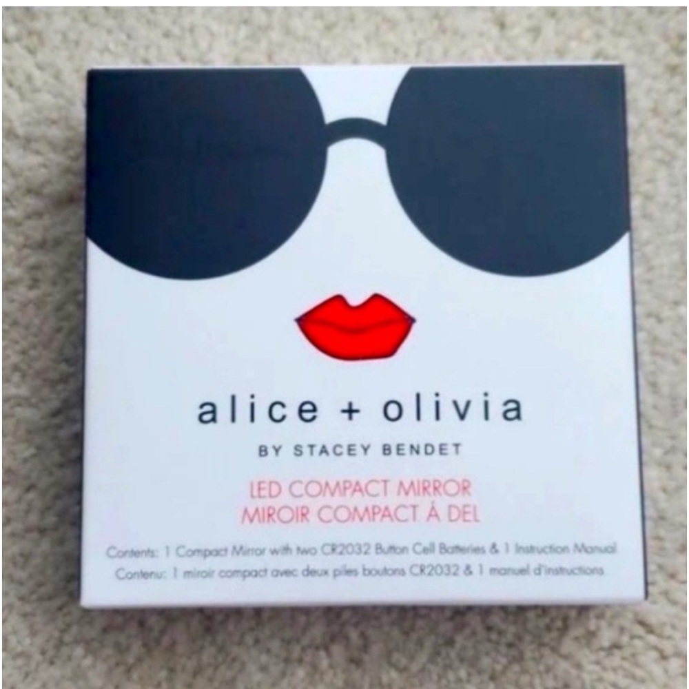 🆕ALICE & OLIVIA LED Compact Mirror - Picture 6 of 9